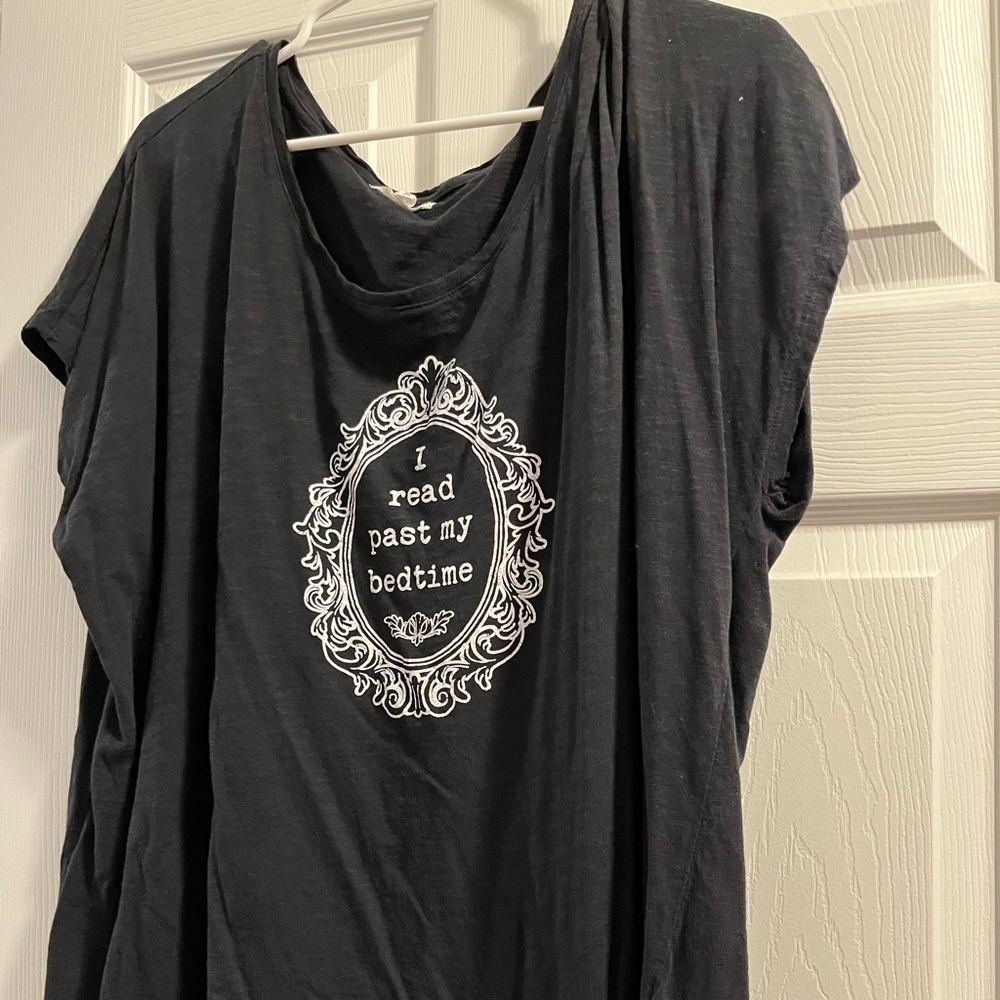 Maurice’s graphic tee